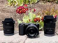 DPReview TV: Objectifs grand angle Sony APS-C pour vloggers: 11mm F1. 8, 15mm F1. 4 et 10-20mm F4 PZ